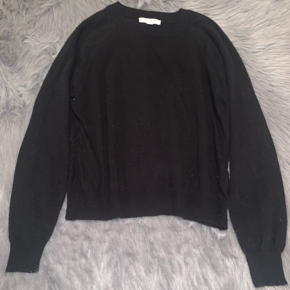 Sweater - Picture 1 of 3